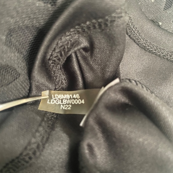 NWT, Karl Lagerfeld Black Laser Cut Dress, Size 4 - Picture 14 of 16